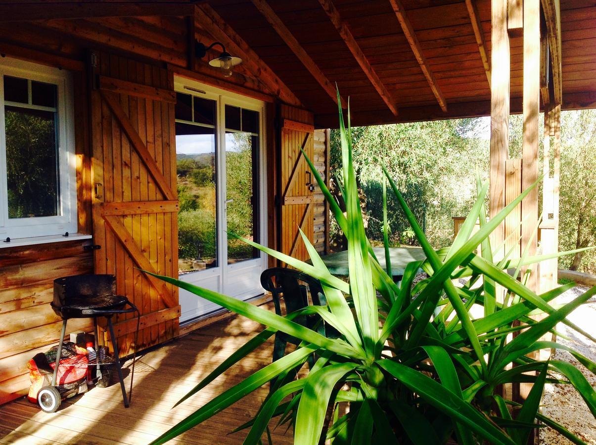 Les Chalets Du Relais D'Aguilar Tuchan 外观 照片